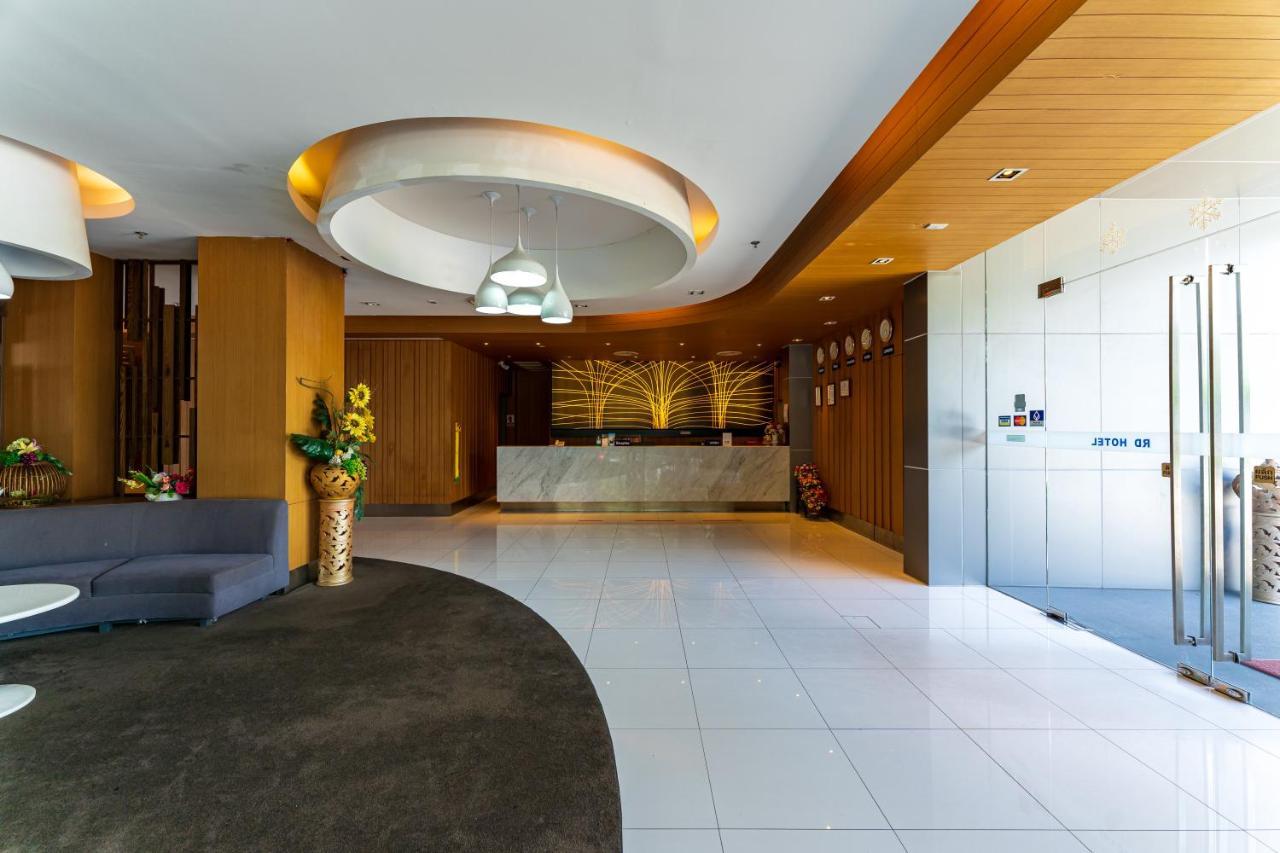 Royal Delight Hotel Bangkok Bagian luar foto