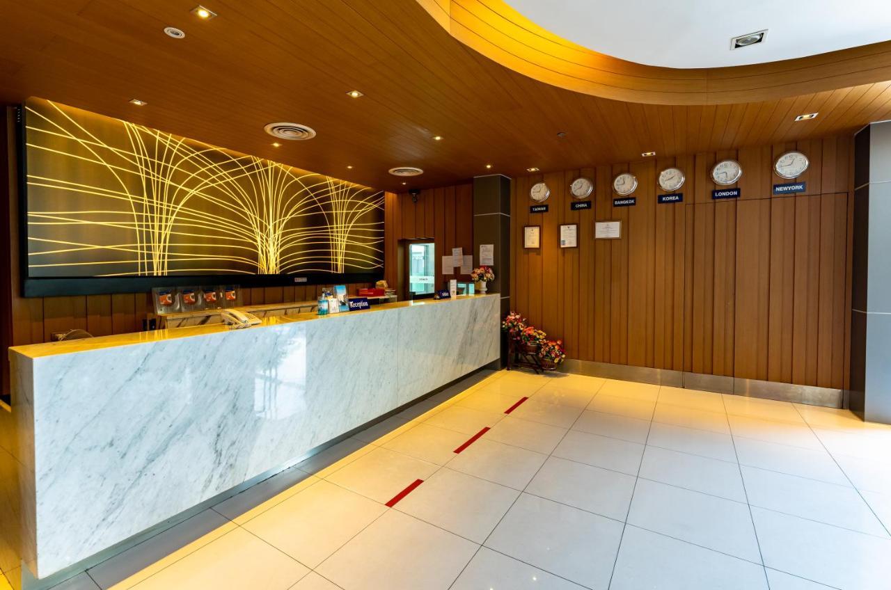 Royal Delight Hotel Bangkok Bagian luar foto